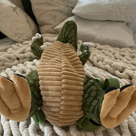 T-REX KIDS PLUSH BACKPACK - Picture 11 of 14